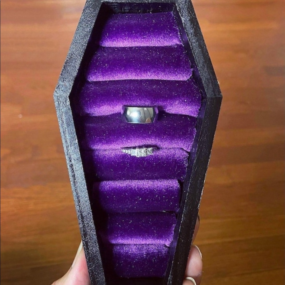Coffin ring box purple interior